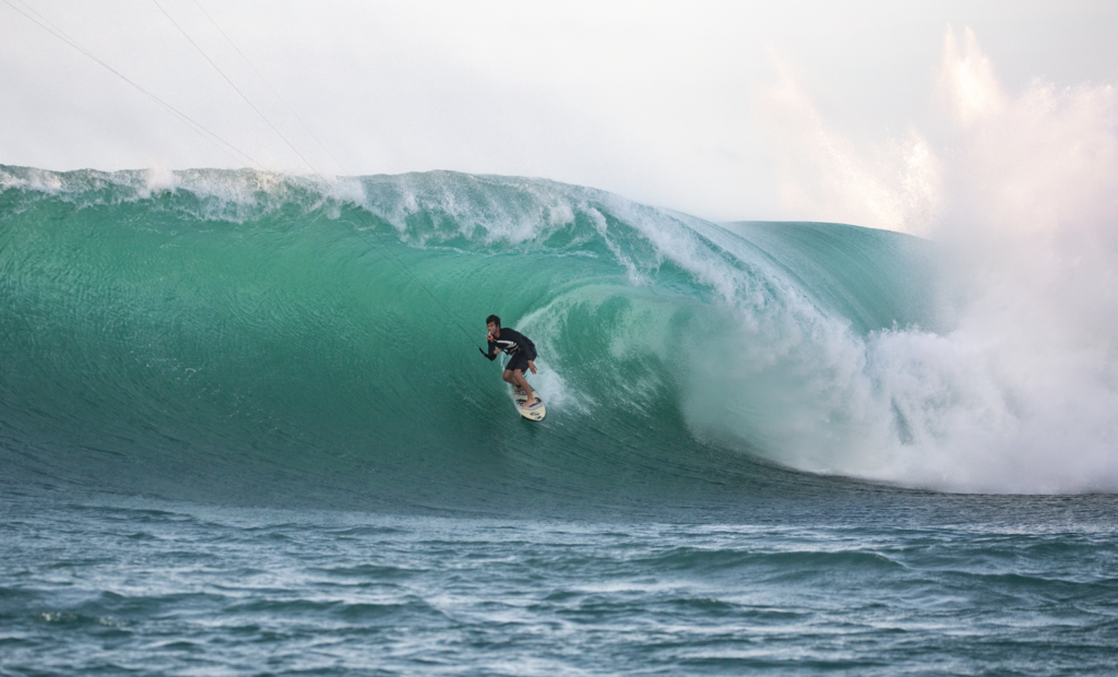 Keahi de Aboitiz on "Tunnel Vision"