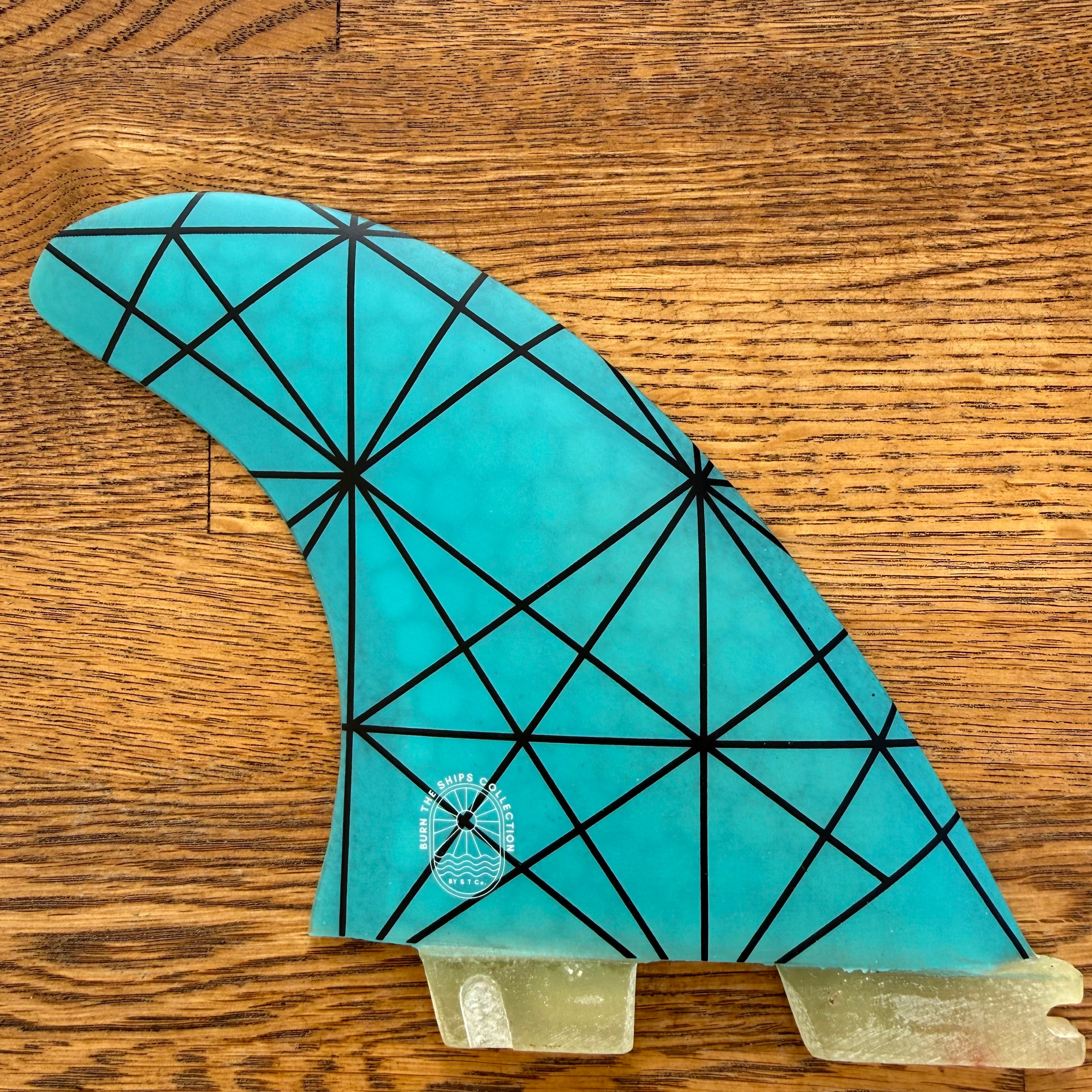 BTS Collection FCS2 Aqua Line Thruster Fin – Medium or Large