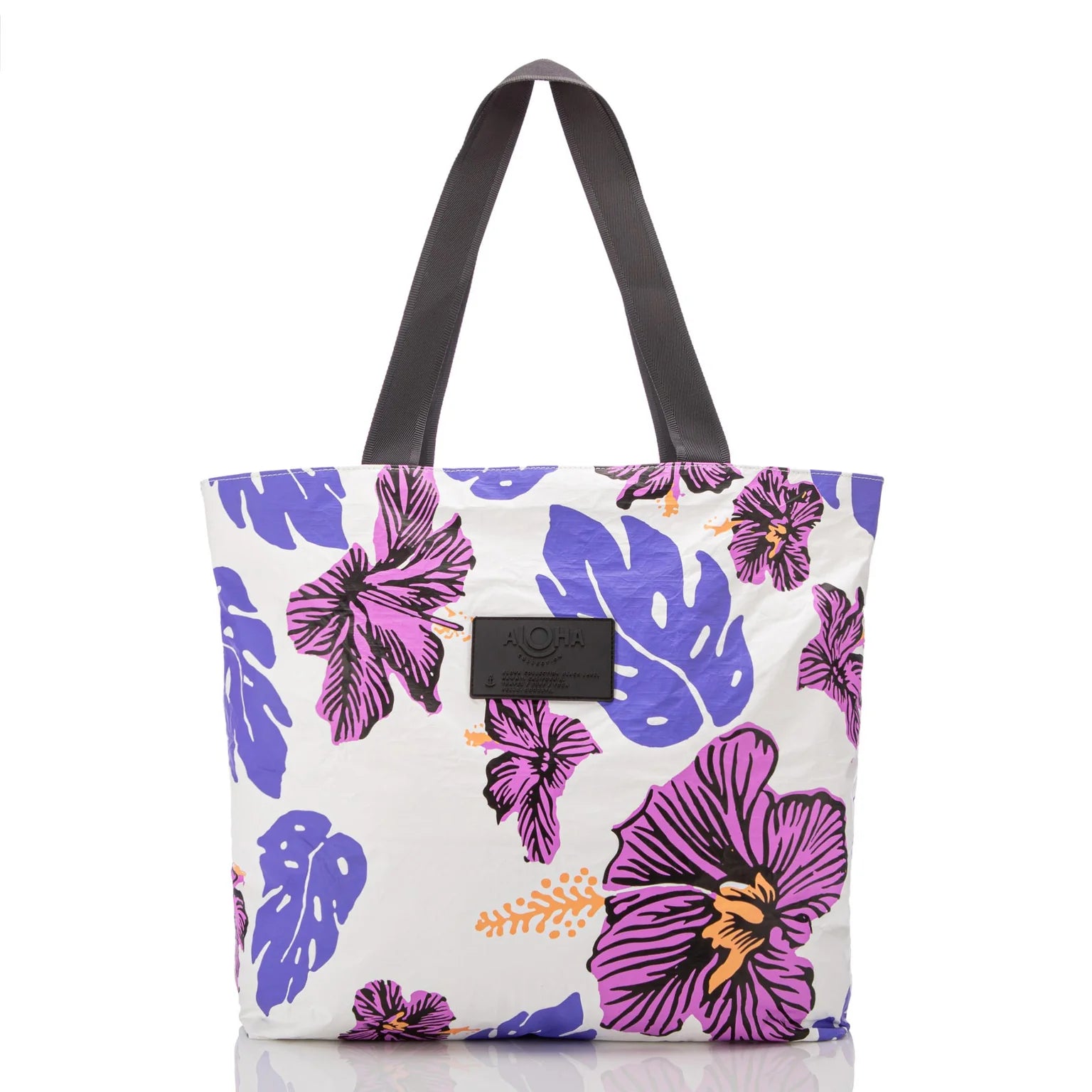 ALOHA x Samudra Day Tripper tote bag inspired by vintage Tahitian fabrics from Pape'ete, Tahiti - lightweight, packable, splash-proof & easy to clean.